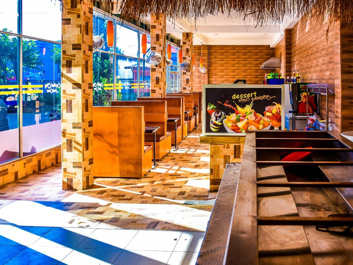 بادولا Capitalcity Hotel المظهر الخارجي الصورة