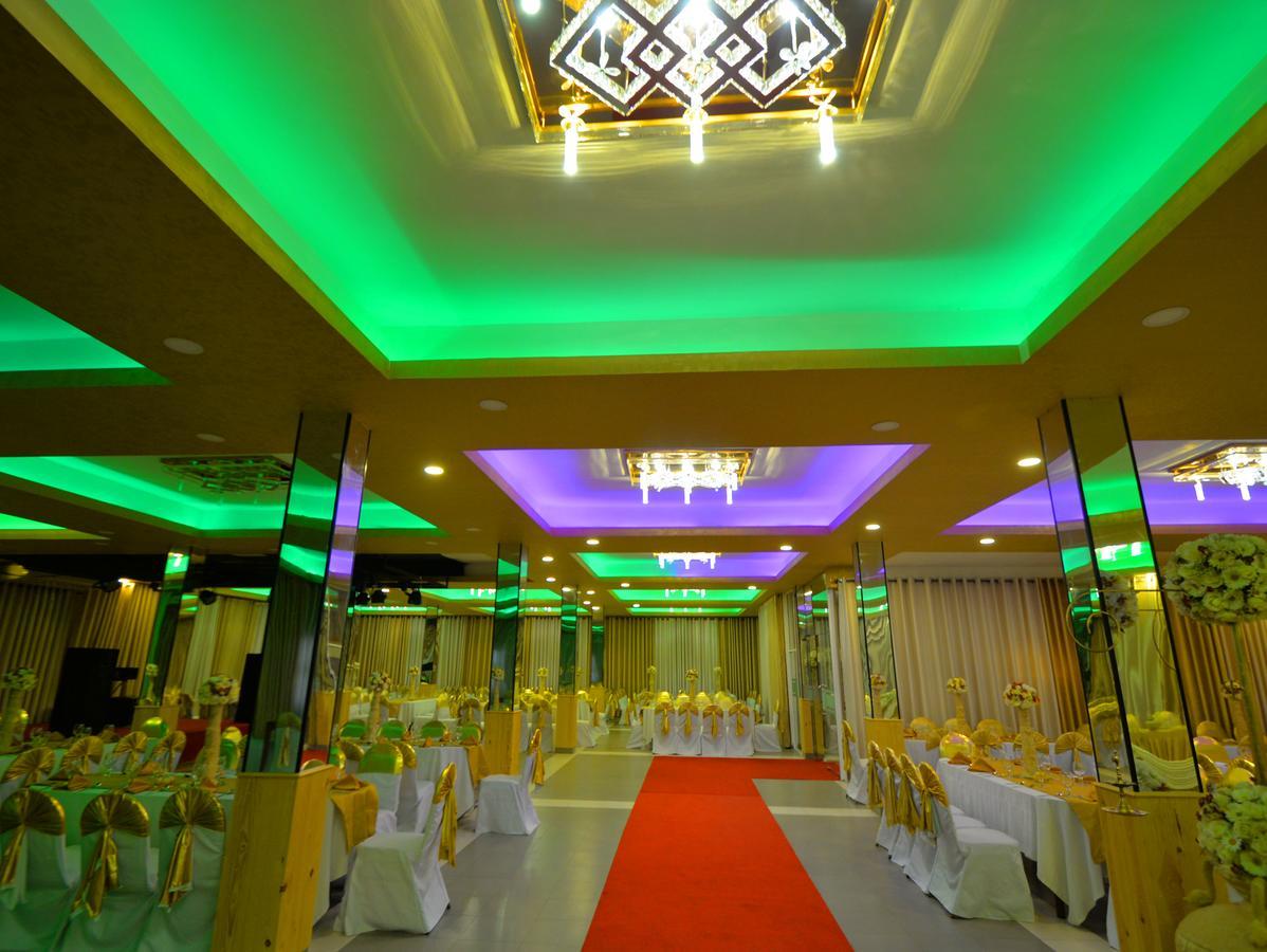 بادولا Capitalcity Hotel المظهر الخارجي الصورة